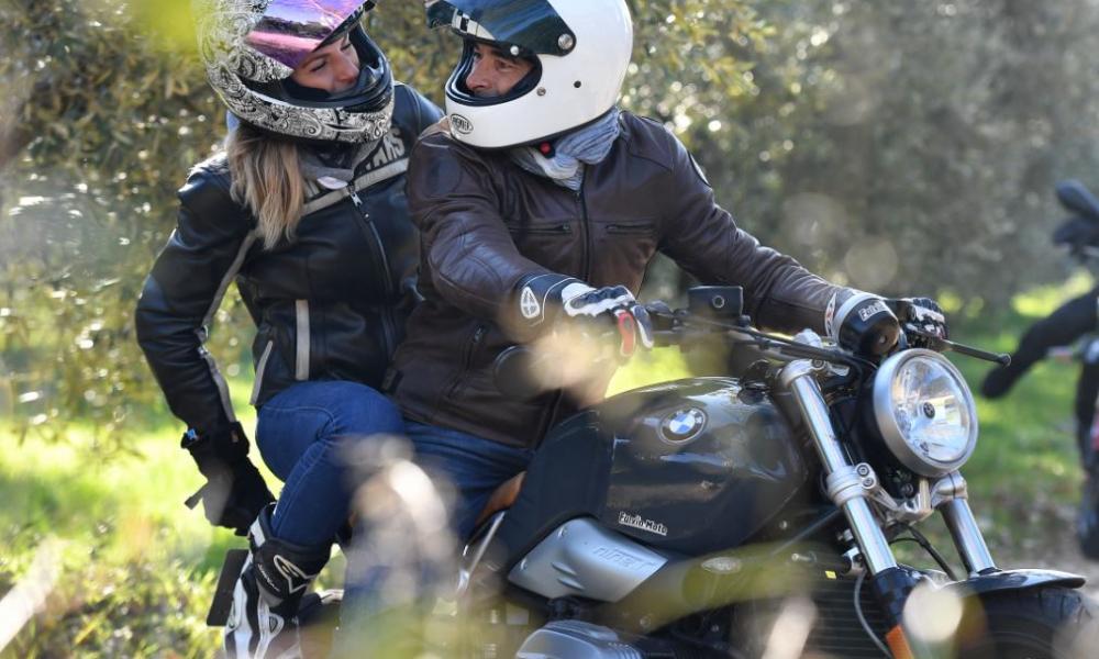 A quel âge peut-on transporter un enfant en scooter ou moto